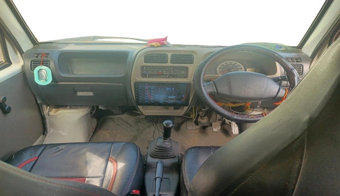 2016 Maruti Eeco 5 STR WITH A/C+HTR, CNG, Manual, 1,07,335 km, interior