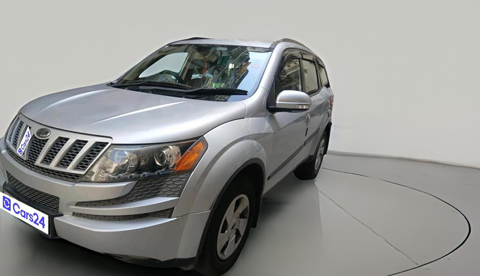 2015 Mahindra XUV500 W6, Diesel, Manual, 1,15,328 km, exterior