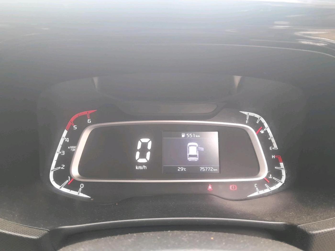 2020 KIA SONET HTX 1.5, Diesel, Manual, 75,772 km, interior