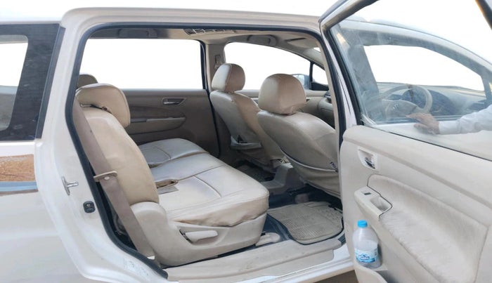 2012 Maruti Ertiga VDI, Diesel, Manual, 1,58,289 km, interior