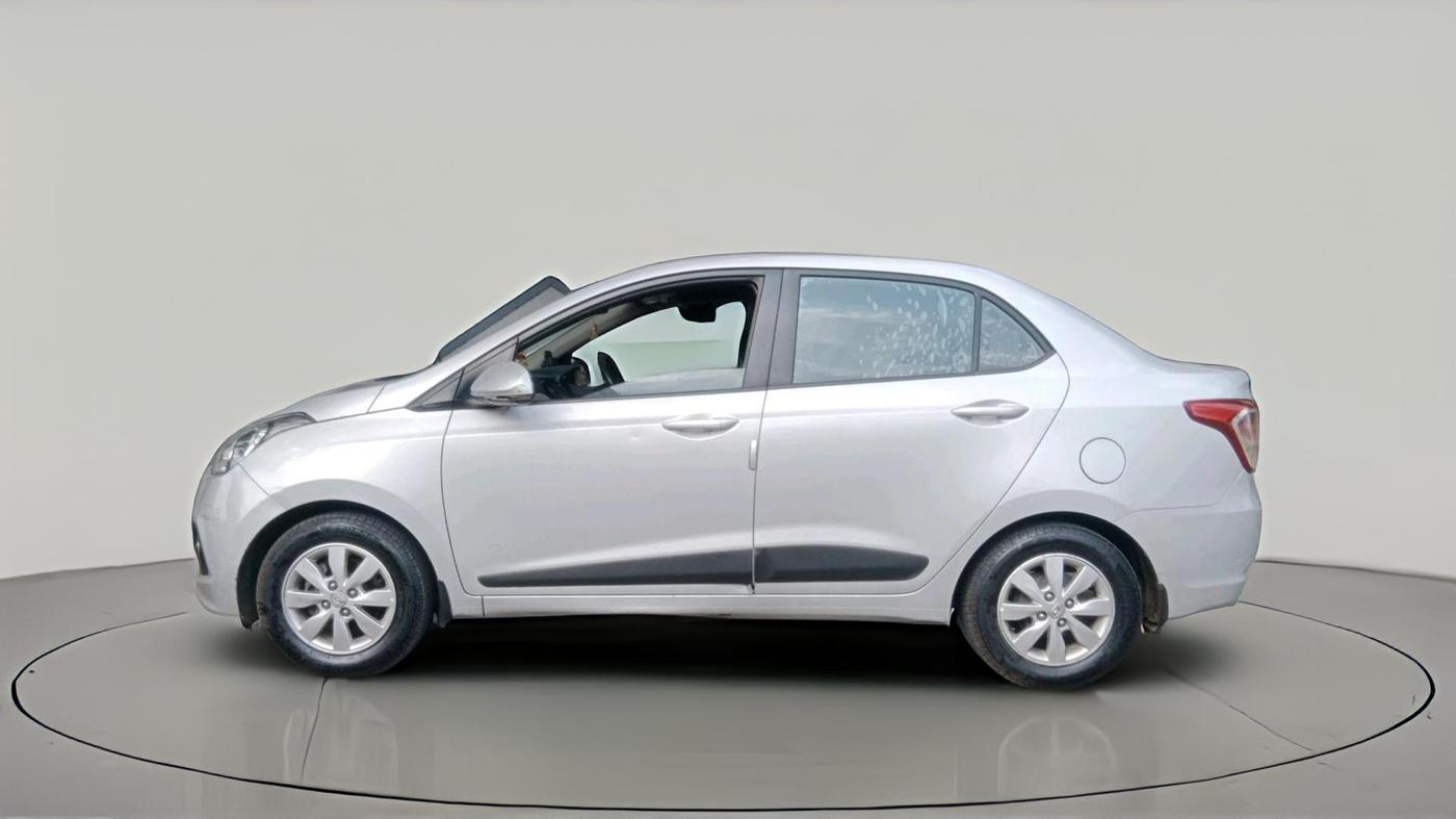 2015 Hyundai Xcent S (O) 1.2, Petrol, Manual, 1,20,998 km, exterior