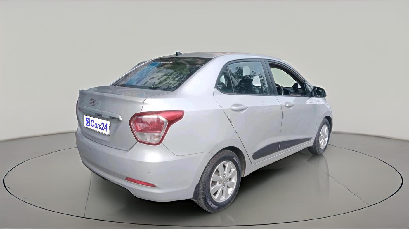 2015 Hyundai Xcent S (O) 1.2, Petrol, Manual, 1,20,998 km, exterior