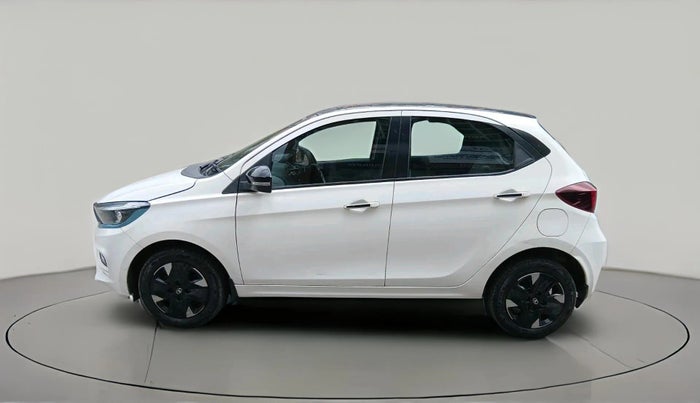 2023 Tata TIAGO EV XZ PLUS TECH LUX LONG RANGE, Electric, Automatic, 44,252 km, exterior