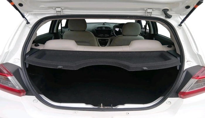 2023 Tata TIAGO EV XZ PLUS TECH LUX LONG RANGE, Electric, Automatic, 44,252 km, exterior