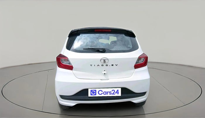 2023 Tata TIAGO EV XZ PLUS TECH LUX LONG RANGE, Electric, Automatic, 44,252 km, exterior