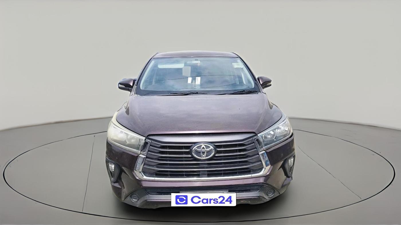2016 Toyota Innova Crysta 2.4 GX 8 STR, Diesel, Manual, 2,54,809 km, exterior