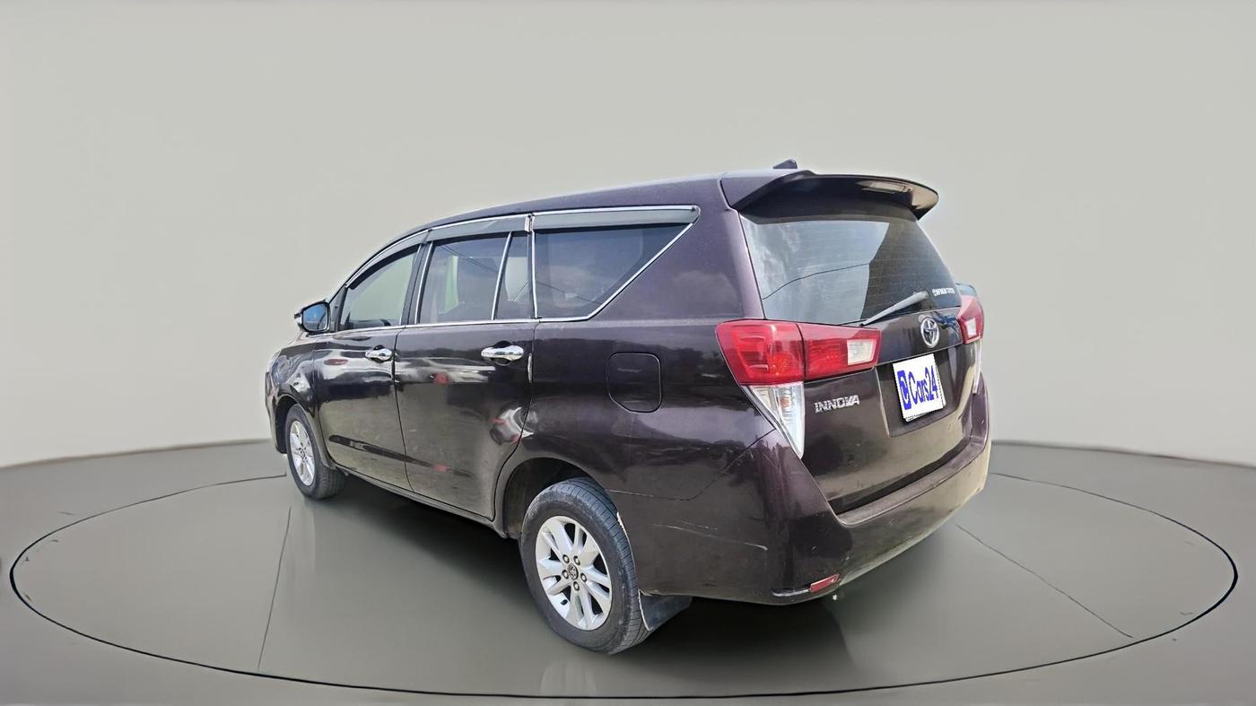 2016 Toyota Innova Crysta 2.4 GX 8 STR, Diesel, Manual, 2,54,809 km, exterior