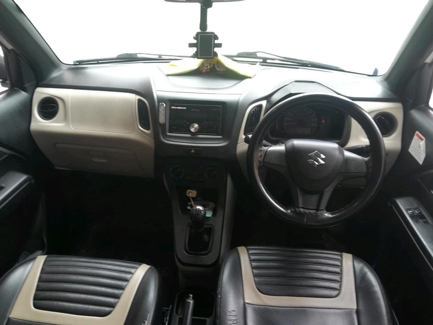 2021 Maruti New Wagon-R LXI CNG 1.0, CNG, Manual, 1,23,507 km, interior