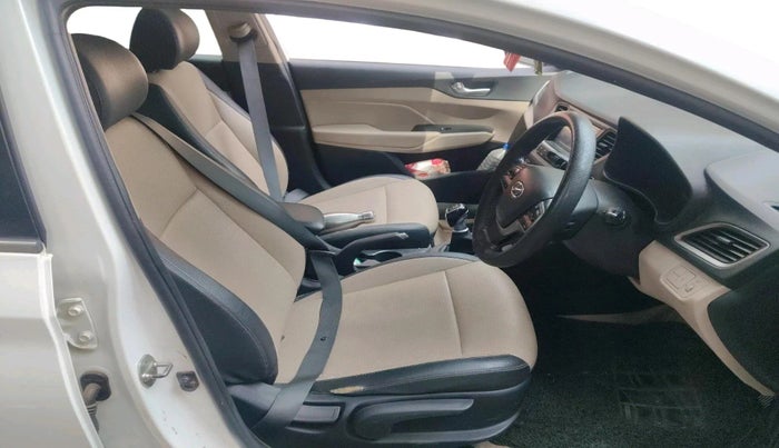 2019 Hyundai Verna 1.6 VTVT SX O, Petrol, Manual, 84,577 km, interior