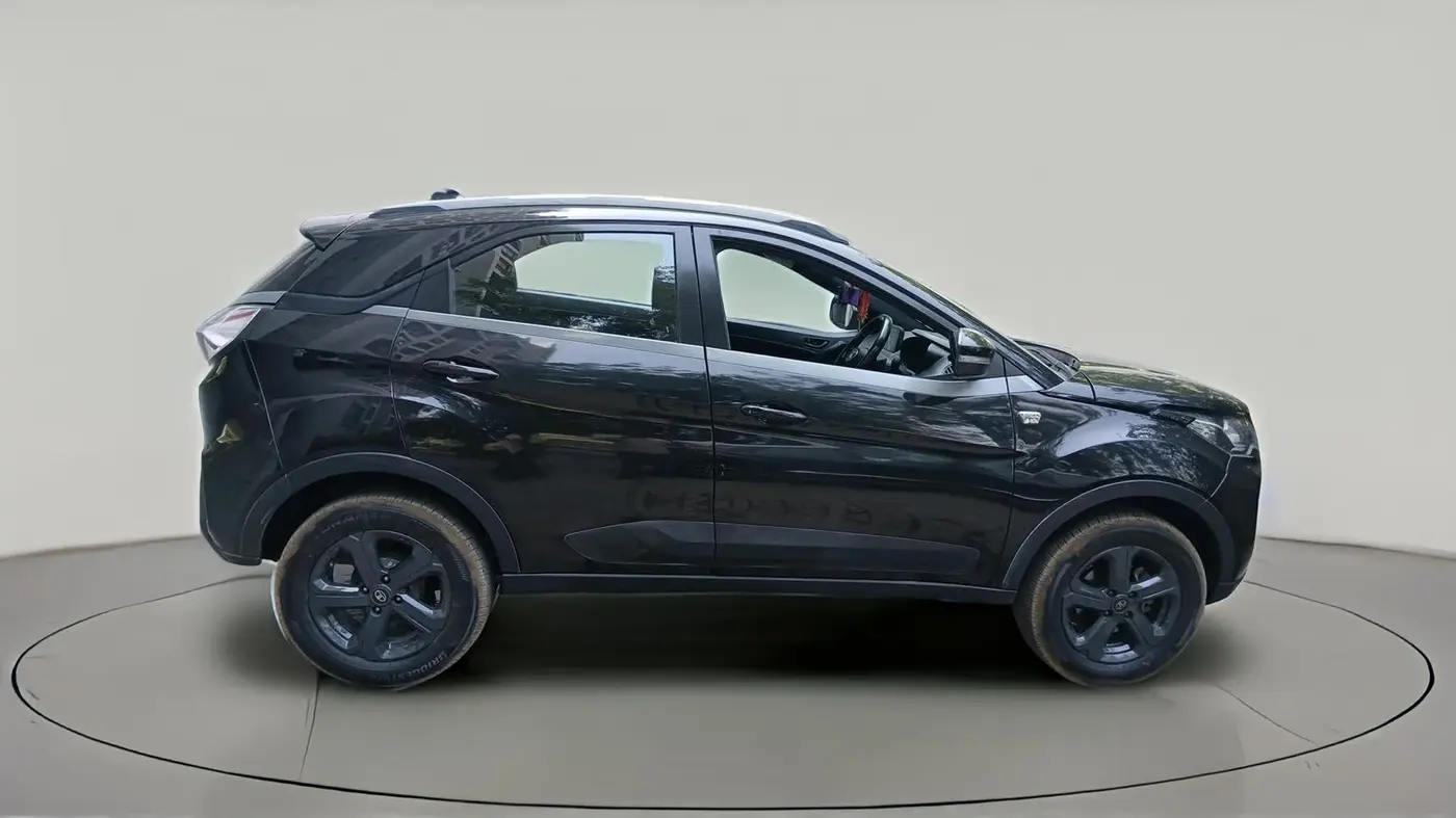 2022 Tata NEXON XZ PLUS (O) PETROL DARK EDITION, Petrol, Manual, 87,118 km, exterior