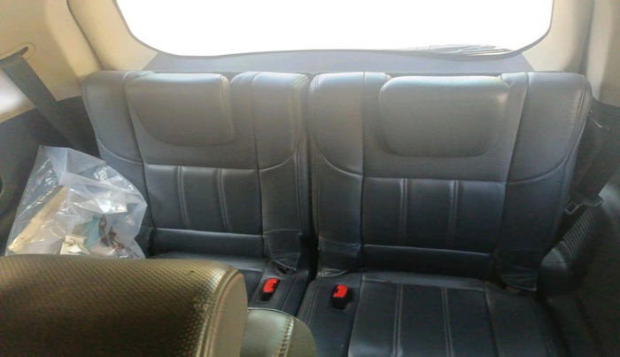 2017 Mahindra XUV500 W10 AT, Diesel, Automatic, 88,331 km, interior