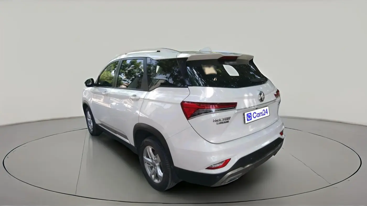 2021 MG HECTOR PLUS SUPER 1.5 PETROL TURBO HYBRID MT 7-STR, Petrol, Manual, 74,090 km, exterior