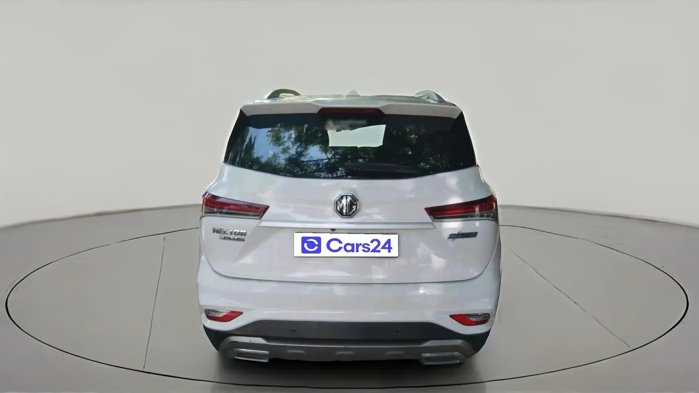 2021 MG HECTOR PLUS SUPER 1.5 PETROL TURBO HYBRID MT 7-STR, Petrol, Manual, 74,090 km, exterior