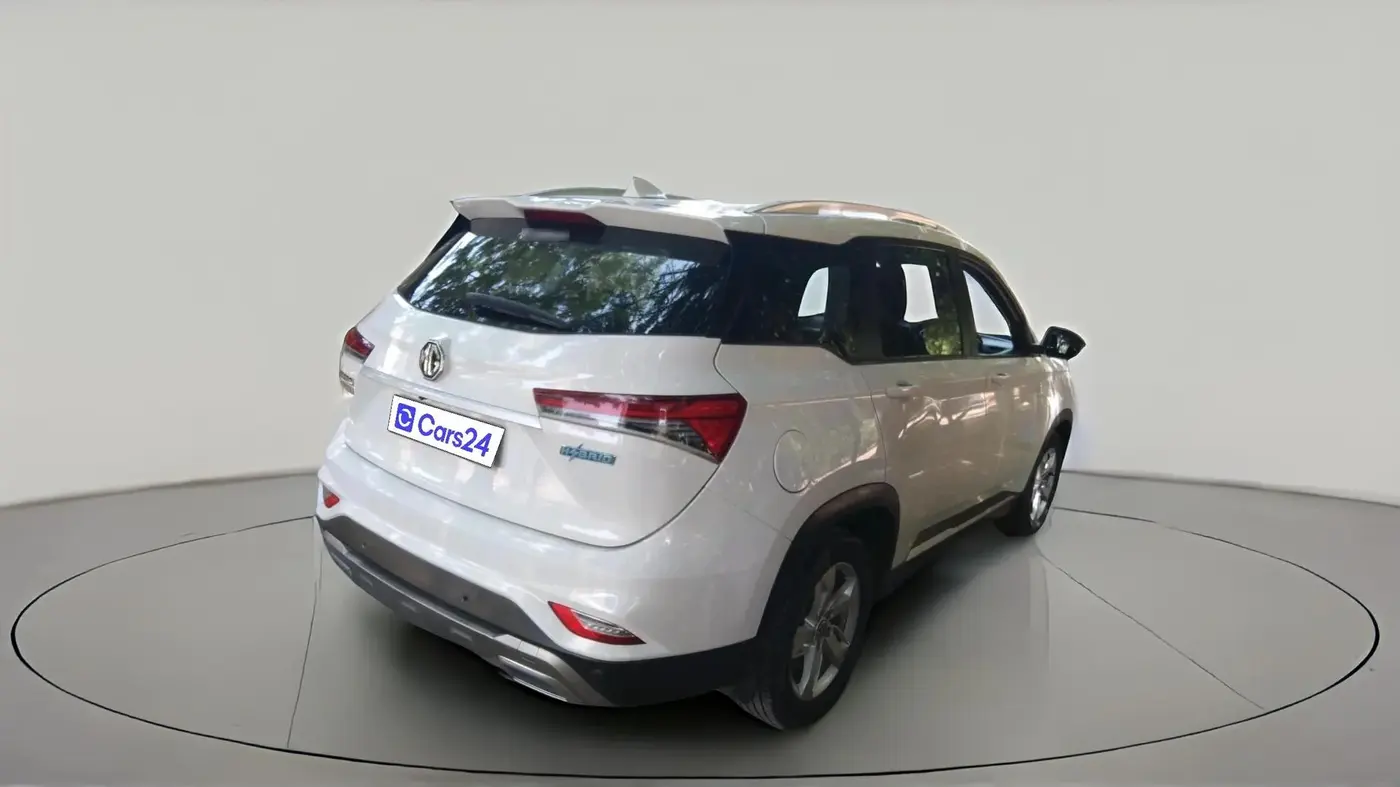 2021 MG HECTOR PLUS SUPER 1.5 PETROL TURBO HYBRID MT 7-STR, Petrol, Manual, 74,090 km, exterior