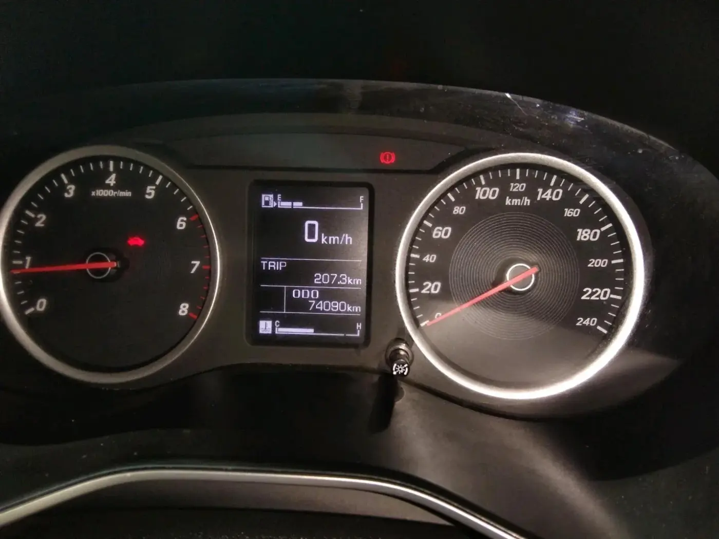 2021 MG HECTOR PLUS SUPER 1.5 PETROL TURBO HYBRID MT 7-STR, Petrol, Manual, 74,090 km, interior