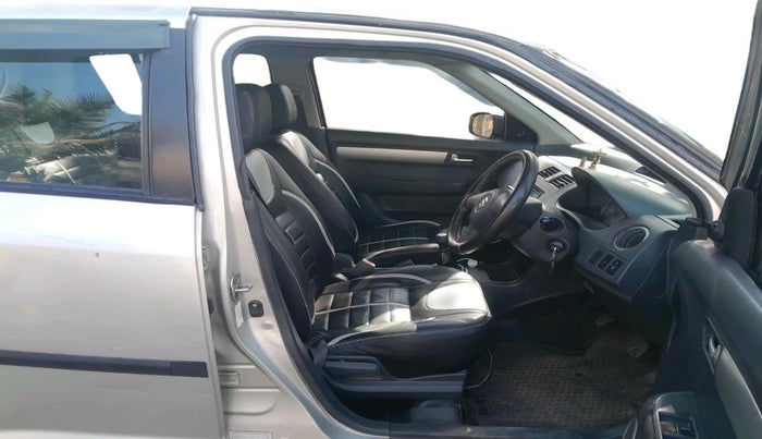 2010 Maruti Swift VXI, Petrol, Manual, 96,340 km, interior