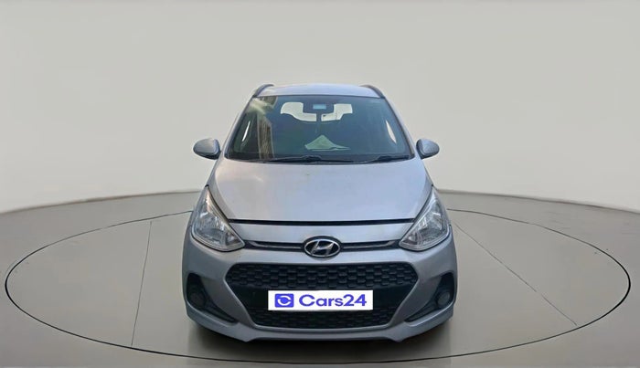 2017 Hyundai Grand i10 SPORTZ (O) 1.2 U2 CRDI, Diesel, Manual, 1,48,049 km, exterior
