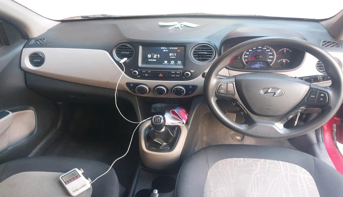 2017 Hyundai Grand i10 SPORTZ 1.2 KAPPA VTVT, Petrol, Manual, 63,455 km, interior