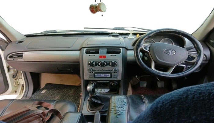 2015 Tata Safari Storme 2.2 VX 4X2, Diesel, Manual, 1,87,111 km, interior