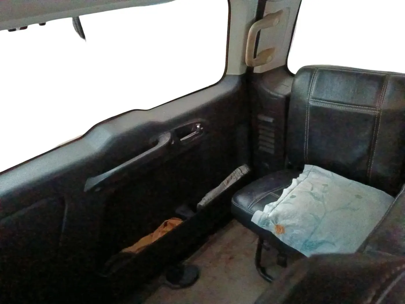2015 Tata Safari Storme 2.2 VX 4X2, Diesel, Manual, 1,87,111 km, interior