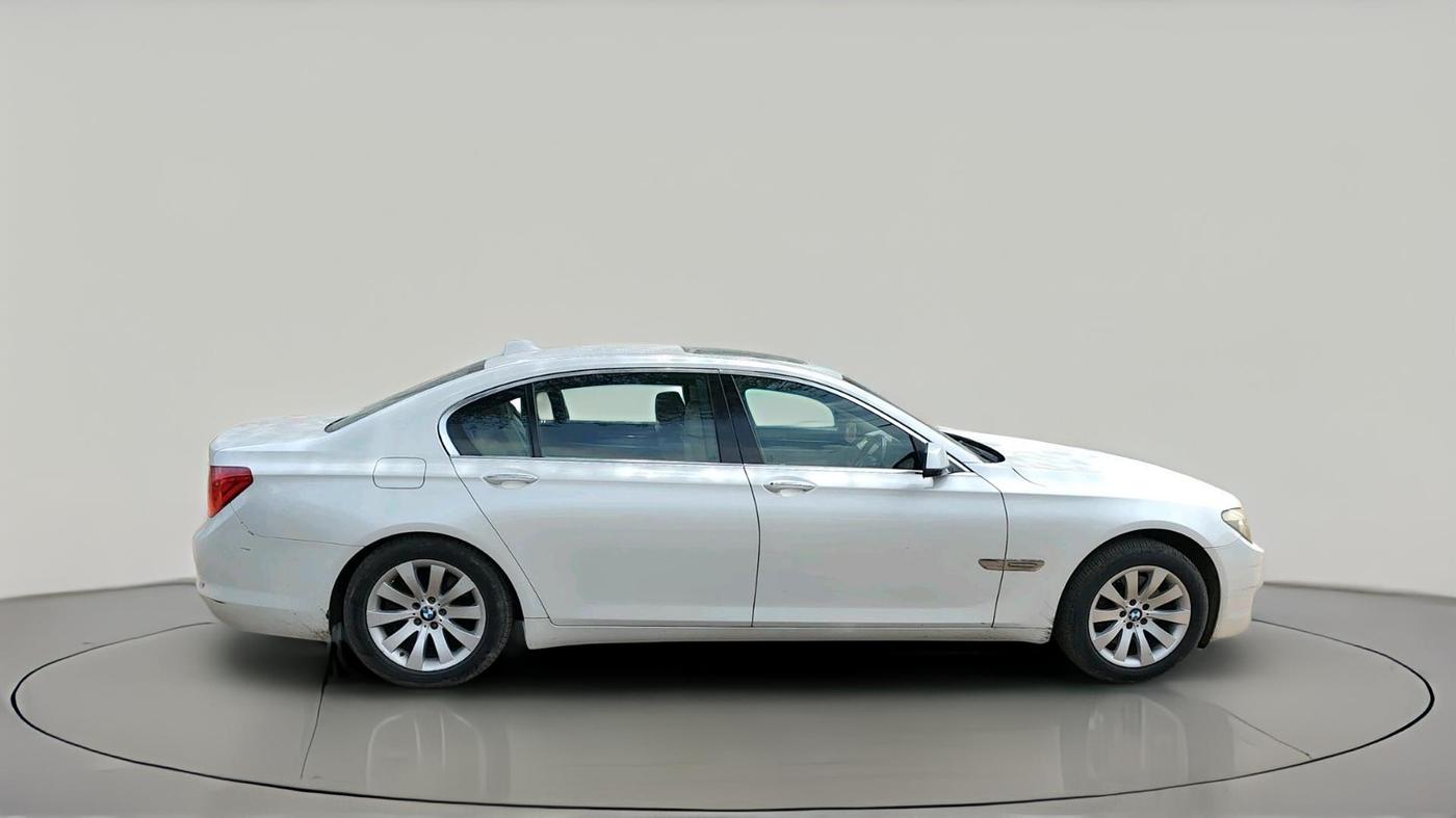 2011 BMW 7 Series 730Ld, Diesel, Automatic, 1,27,988 km, exterior