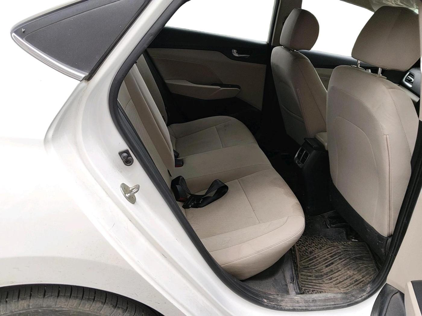 2021 Hyundai Verna SX 1.5 VTVT, Petrol, Manual, 7,580 km, interior