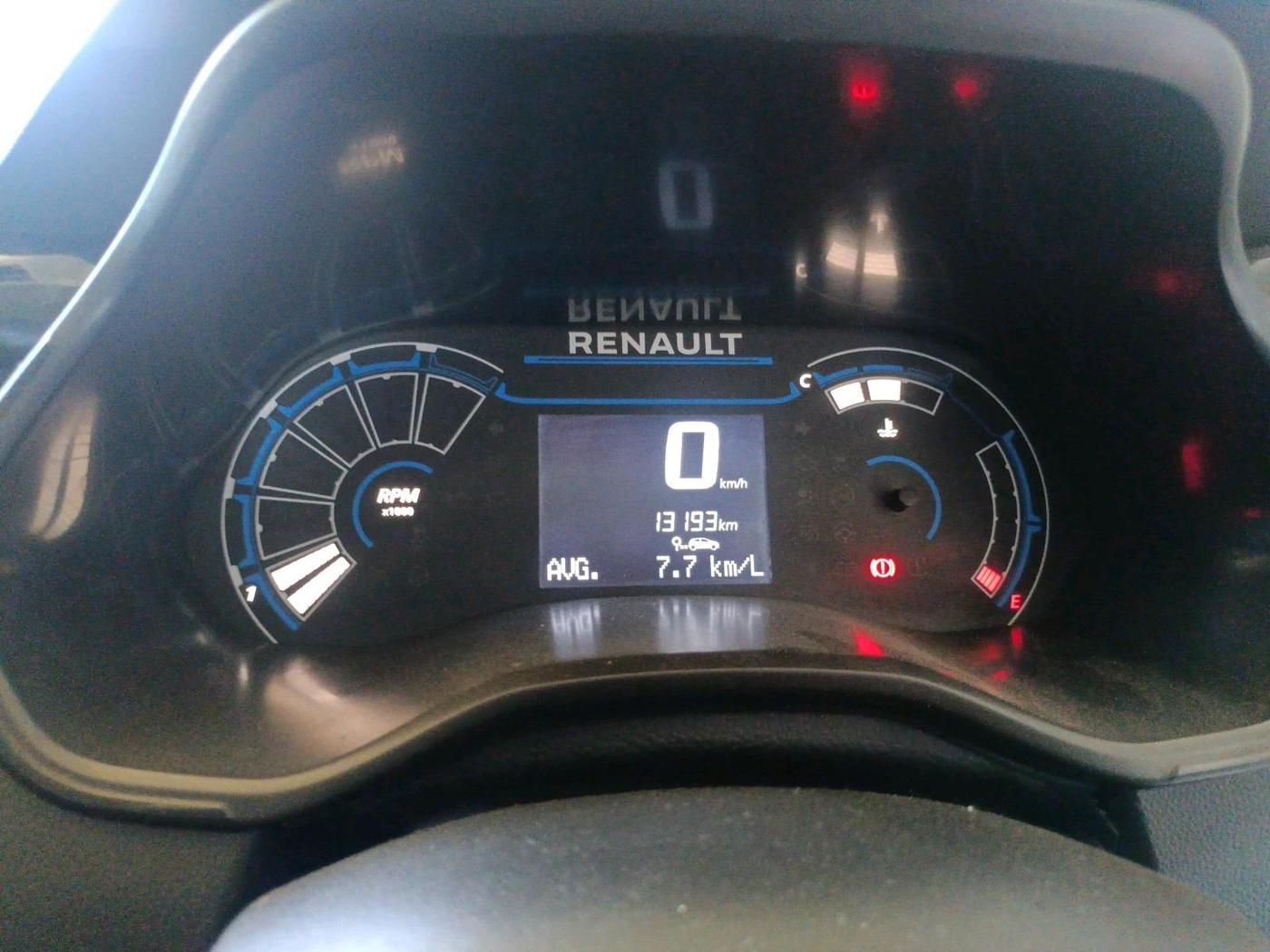 2024 Renault Kiger RXE MT, Petrol, Manual, 13,193 km, interior