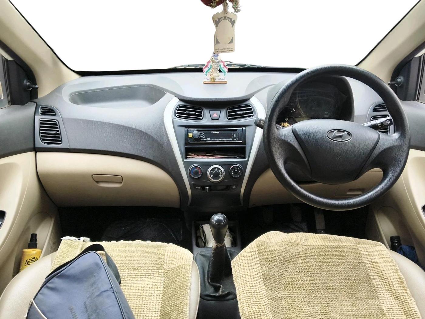 2017 Hyundai Eon ERA +, Petrol, Manual, 25,912 km, interior