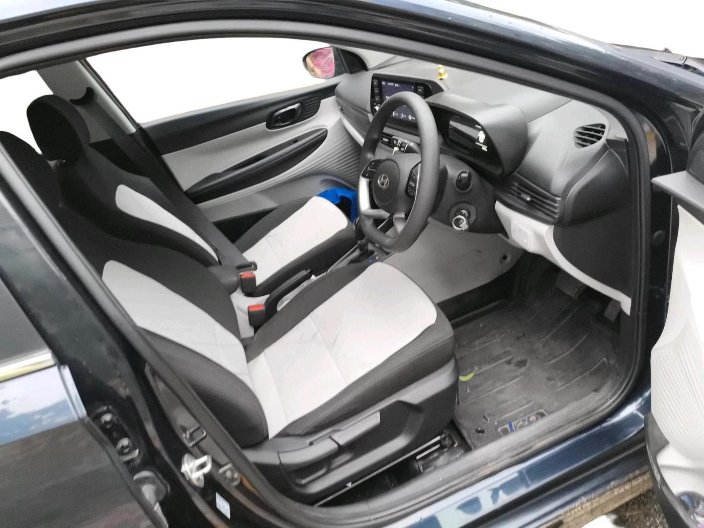 2024 Hyundai NEW I20 Sportz (O) 1.2 IVT, Petrol, Automatic, 17,588 km, interior