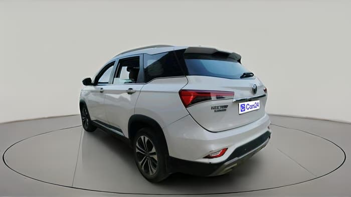 2021 MG HECTOR SHARP 1.5 PETROL CVT, Petrol, Automatic, 1,31,793 km, exterior