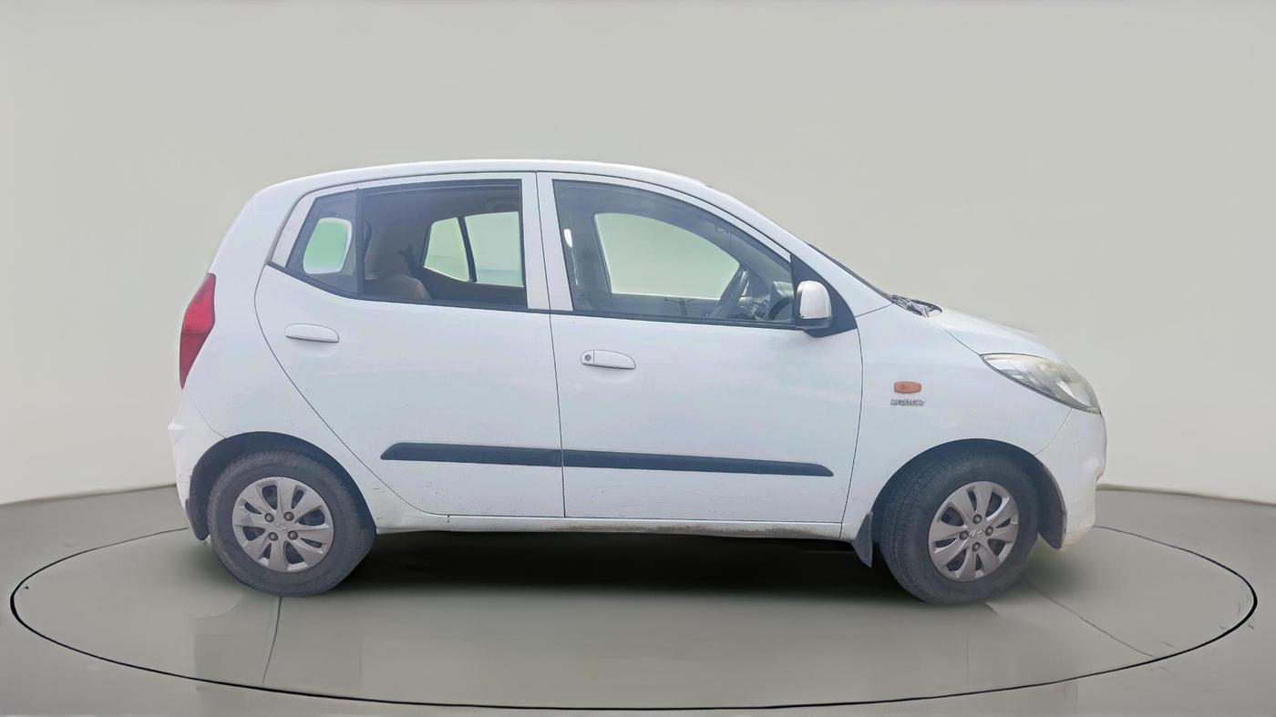 2013 Hyundai i10 MAGNA 1.1, CNG, Manual, 86,639 km, exterior