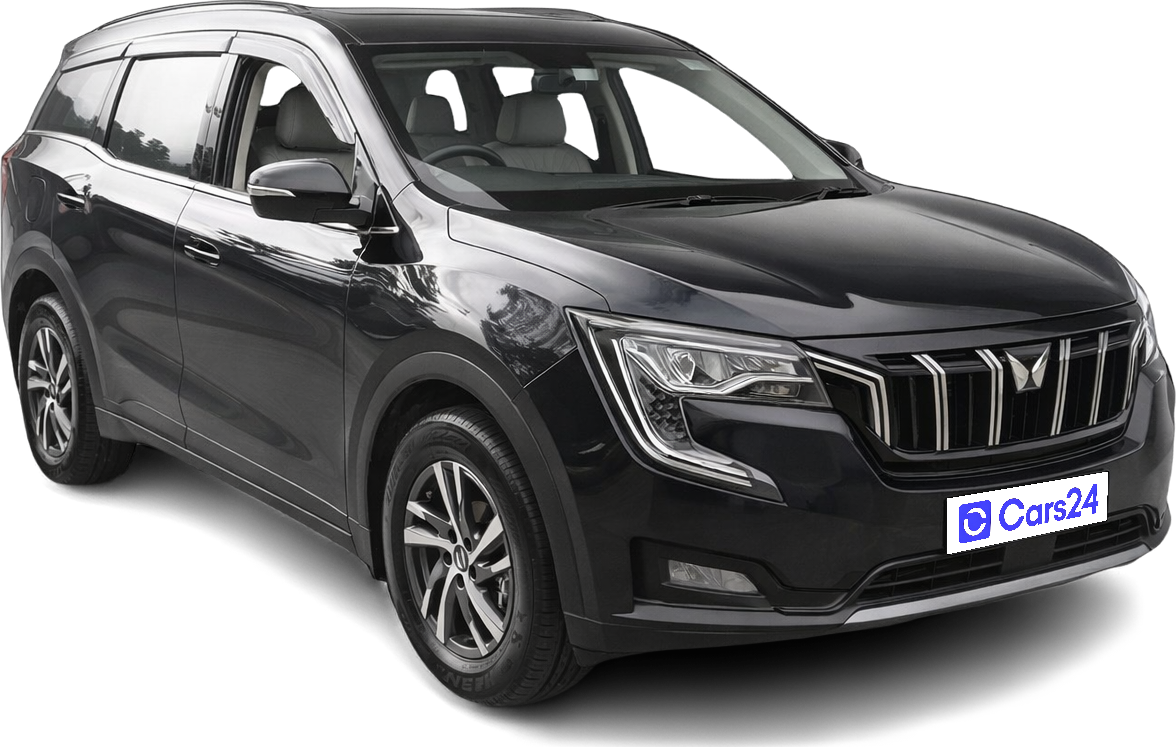 2021 Mahindra XUV700 - SUV - Petrol - Manual - ₹11.40 lakh