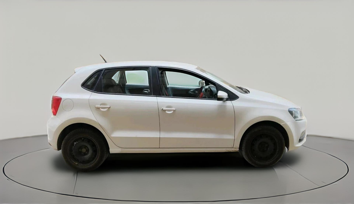2017 Volkswagen Polo COMFORTLINE 1.2L, Petrol, Manual, 80,383 km, exterior