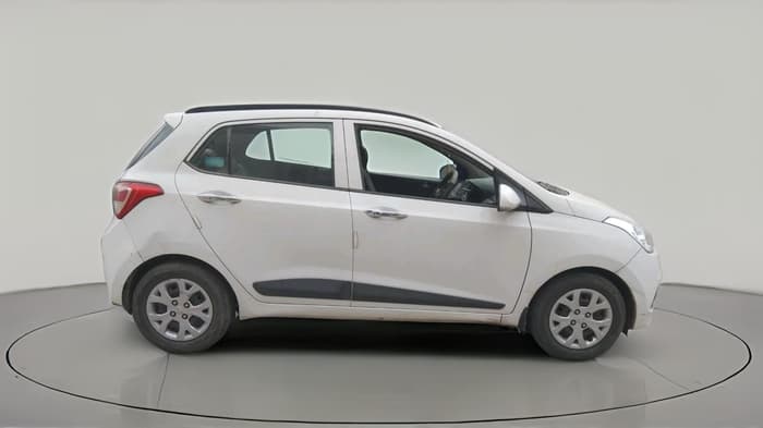 2014 Hyundai Grand i10 SPORTZ 1.2 KAPPA VTVT, Petrol, Manual, 1,41,796 km, exterior