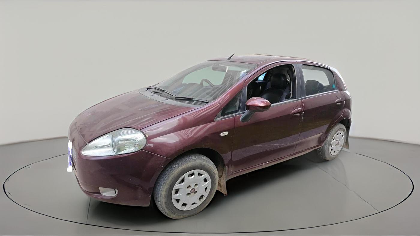 2014 Fiat Grand Punto DYNAMIC 1.3, Diesel, Manual, 2,20,778 km, exterior