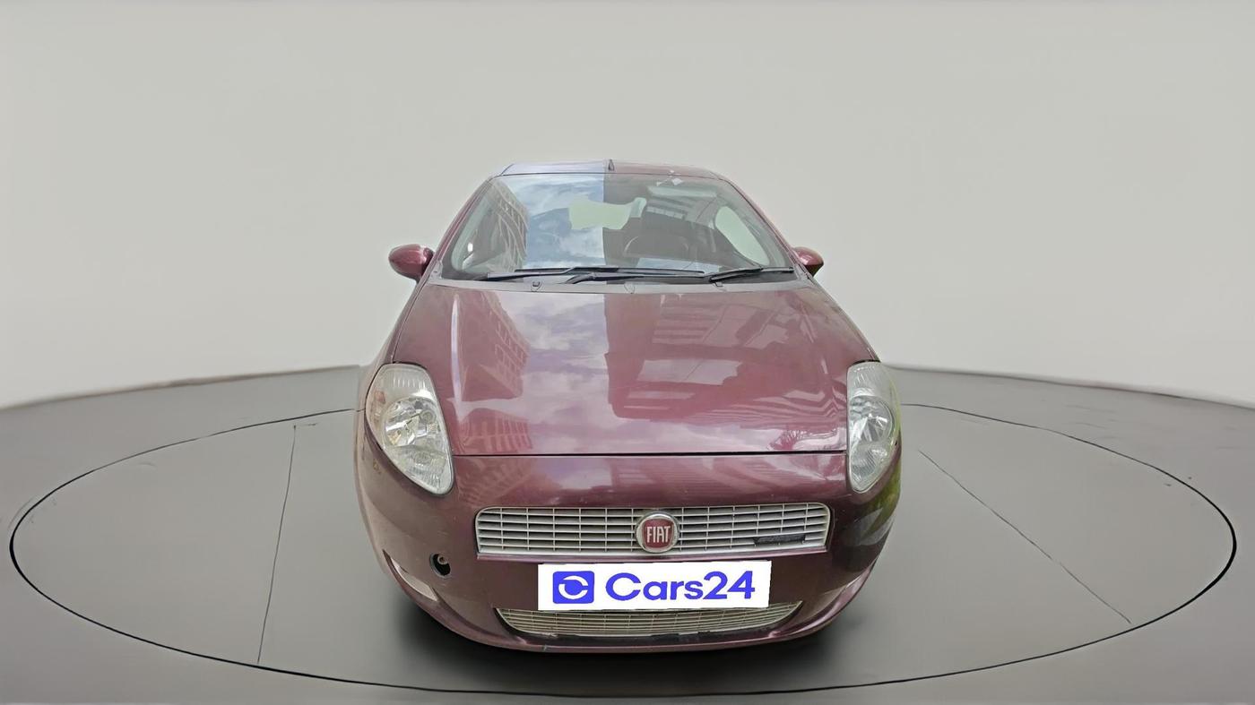 2014 Fiat Grand Punto DYNAMIC 1.3, Diesel, Manual, 2,20,778 km, exterior