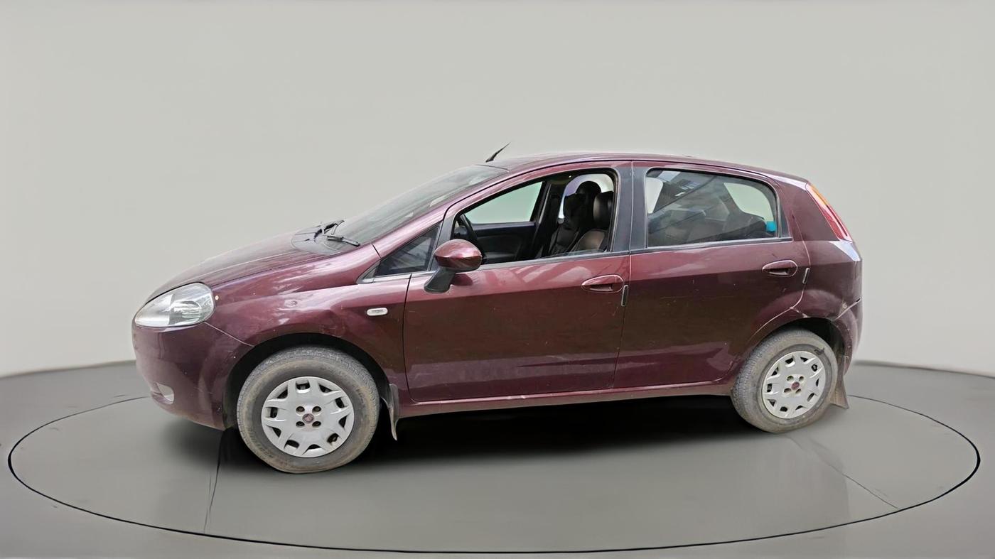 2014 Fiat Grand Punto DYNAMIC 1.3, Diesel, Manual, 2,20,778 km, exterior