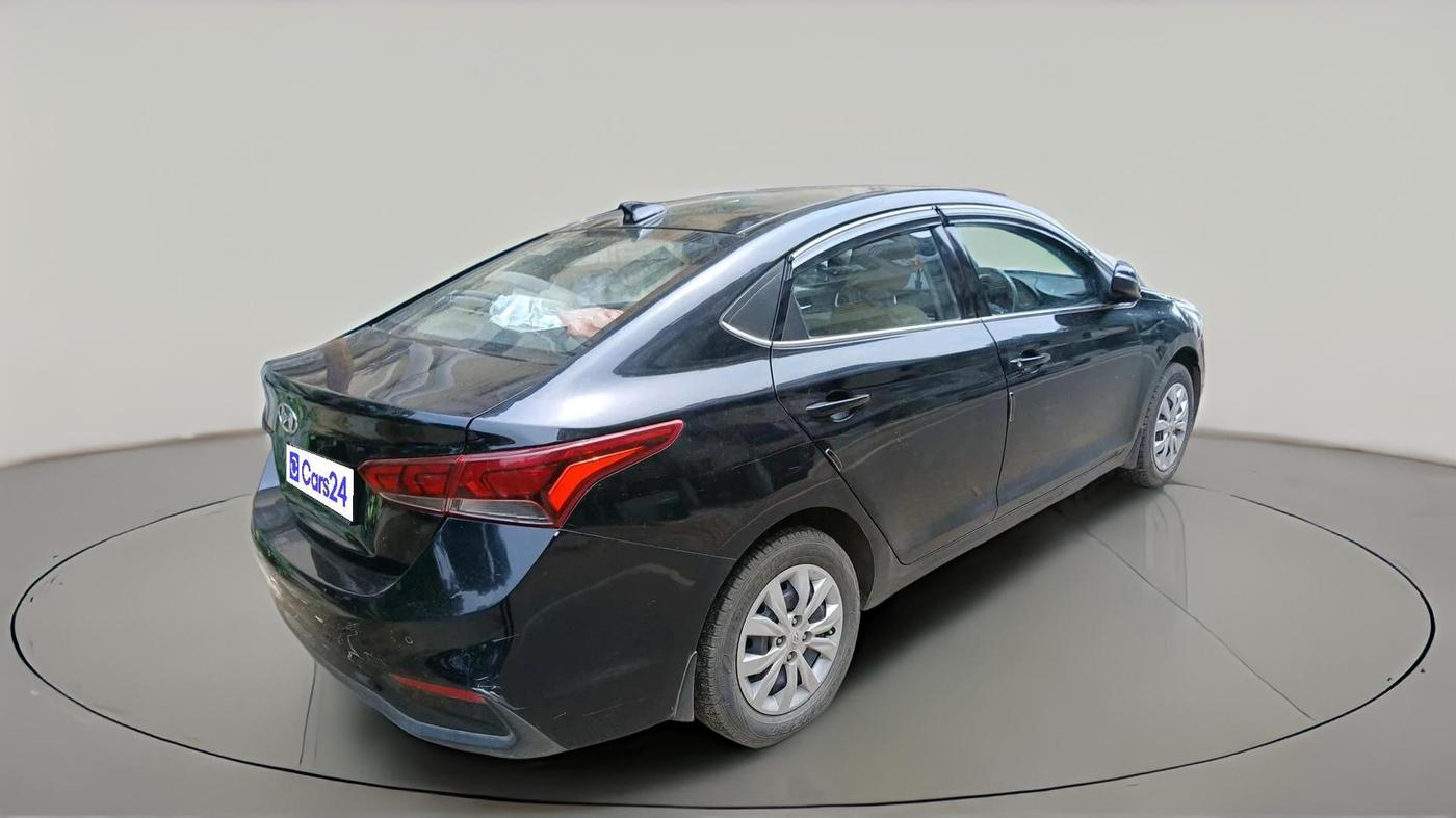 2019 Hyundai Verna 1.4 EX PETROL, Petrol, Manual, 54,616 km, exterior