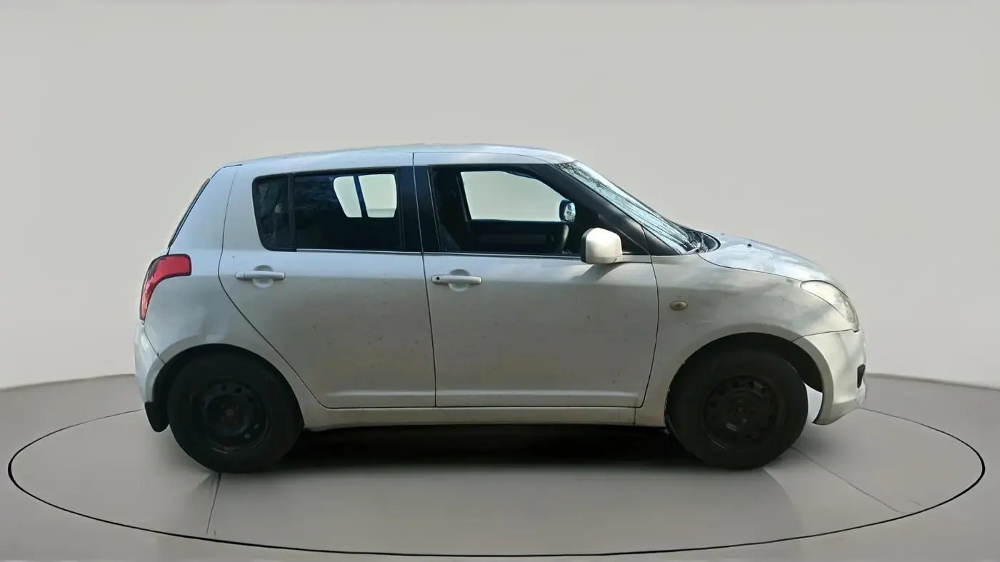2009 Maruti Swift VXI 1.3, Petrol, Manual, 1,70,409 km, exterior