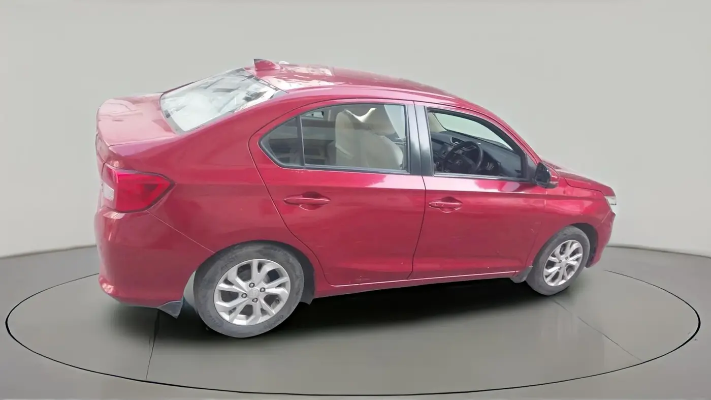 2018 Honda Amaze 1.2L I-VTEC V, CNG, Manual, 1,38,921 km, exterior