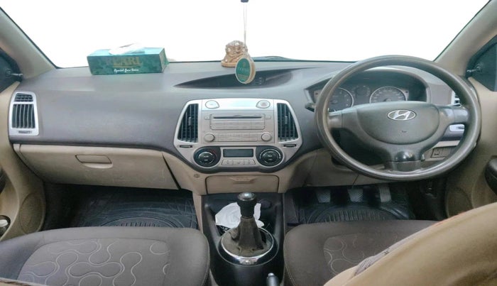 2011 Hyundai i20 MAGNA (O) 1.2, Petrol, Manual, 1,04,756 km, interior