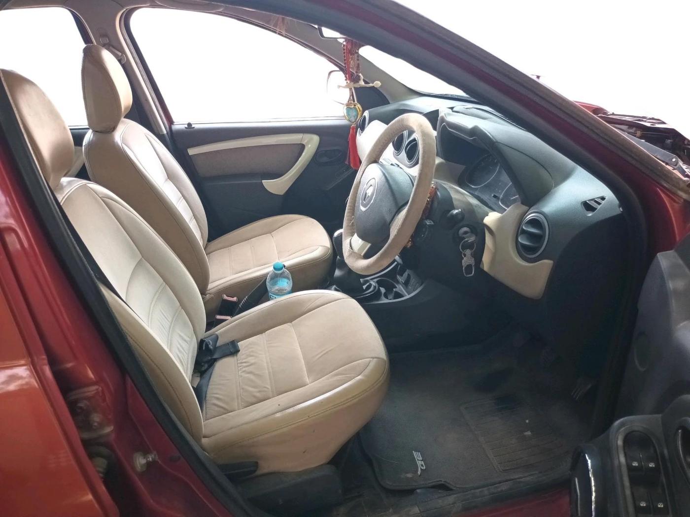 2014 Renault Duster 85 PS RXL DIESEL, Diesel, Manual, 2,831 km, interior