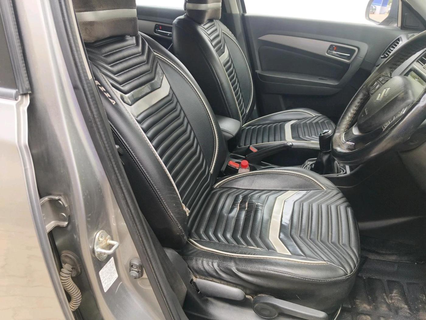 2016 Maruti Vitara Brezza ZDI PLUS, Diesel, Manual, 1,59,116 km, interior