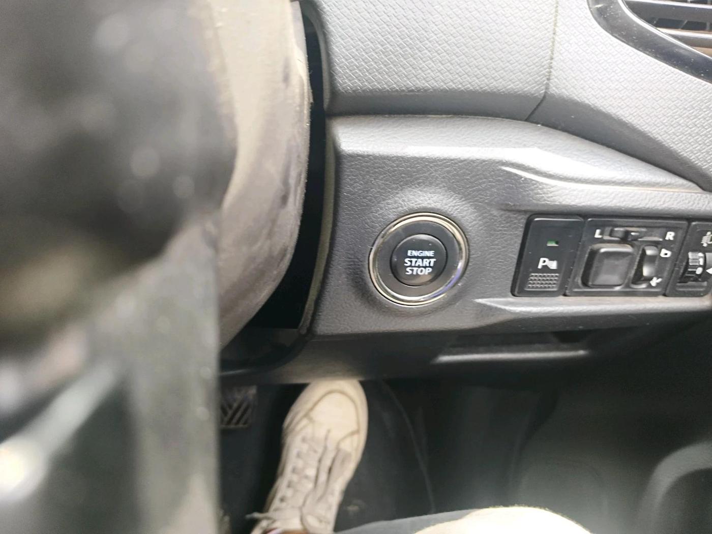 2016 Maruti Vitara Brezza ZDI PLUS, Diesel, Manual, 1,59,116 km, interior