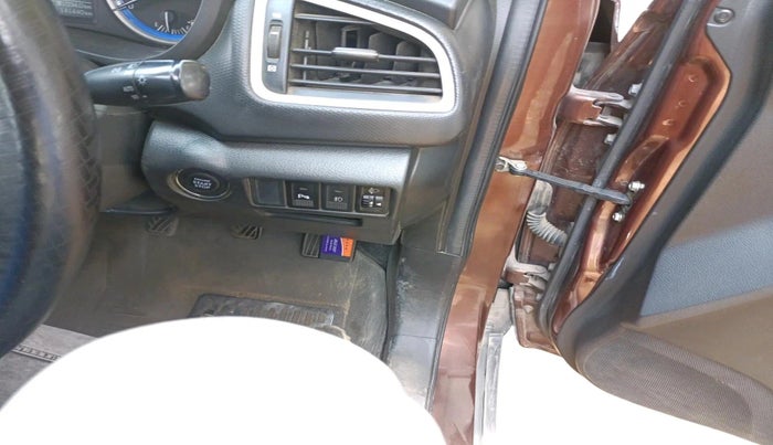 2016 Maruti S Cross ALPHA 1.3, Diesel, Manual, 1,41,440 km, interior