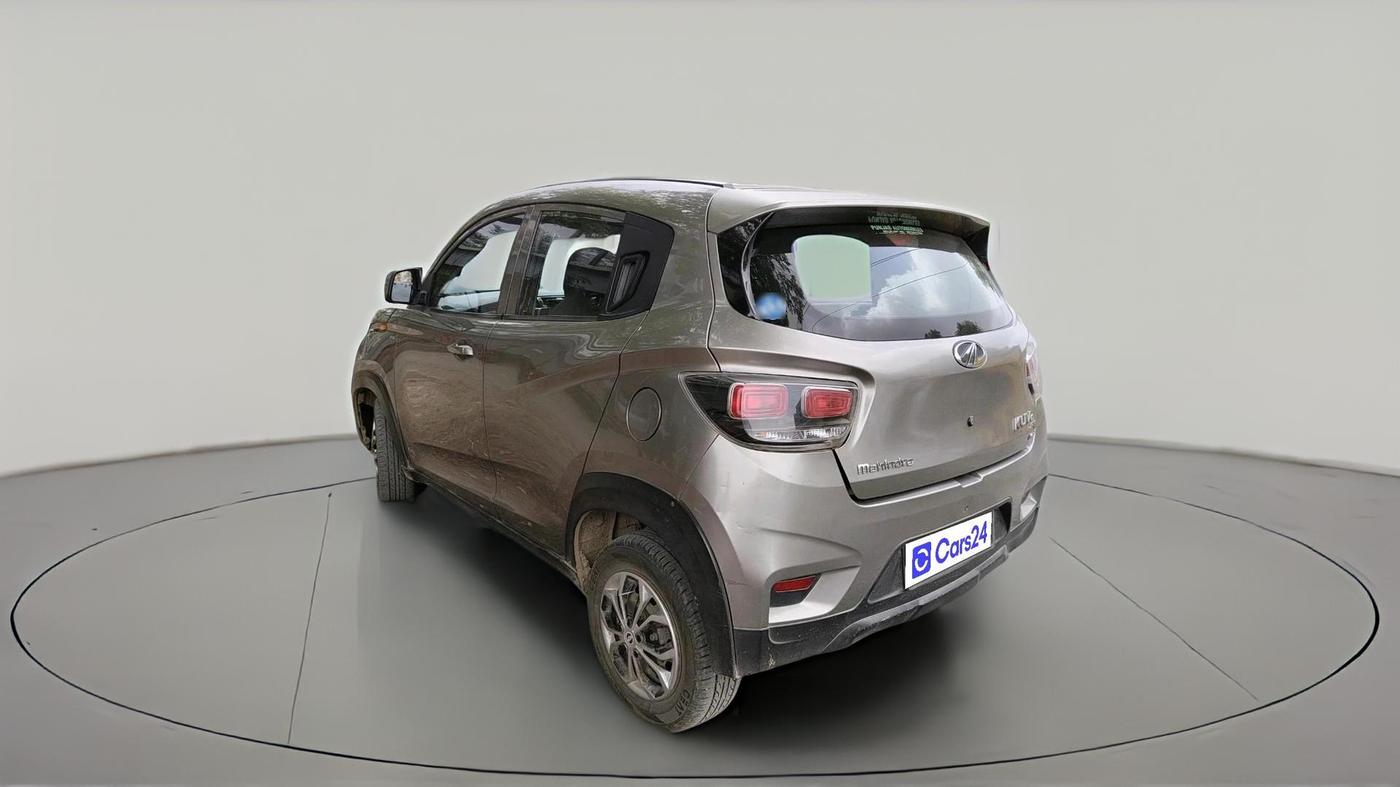 2017 Mahindra KUV 100 NXT K4+ D 6 STR, Diesel, Manual, 1,17,632 km, exterior
