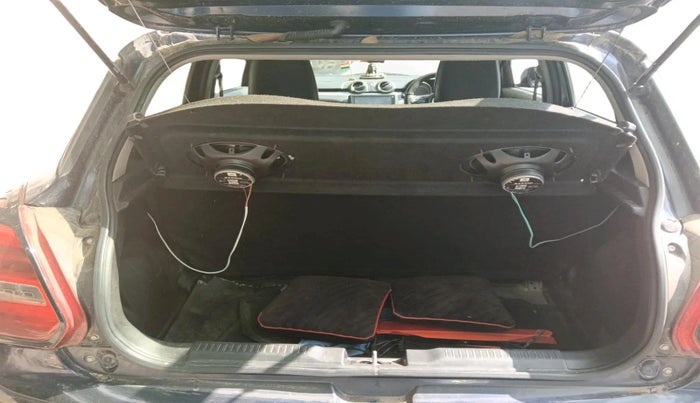 2021 Maruti Swift VXI, Petrol, Manual, 41,228 km, exterior
