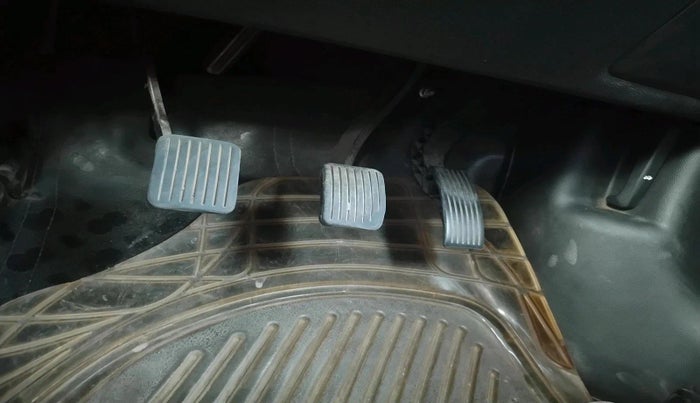 2016 Hyundai Xcent S 1.2, CNG, Manual, 1,70,054 km, interior