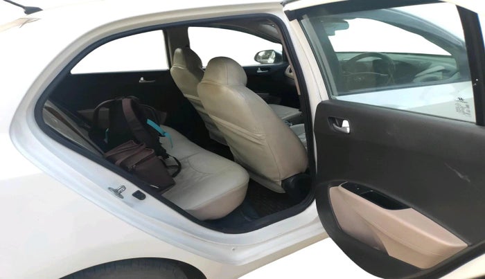 2016 Hyundai Xcent S 1.2, CNG, Manual, 1,70,054 km, interior