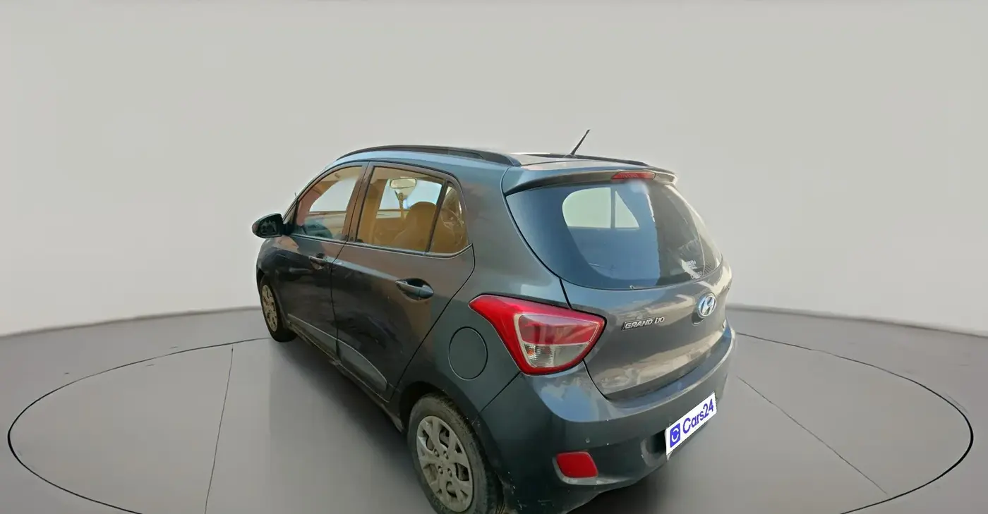 2016 Hyundai Grand i10 SPORTZ 1.2 KAPPA VTVT, Petrol, Manual, 1,16,693 km, exterior